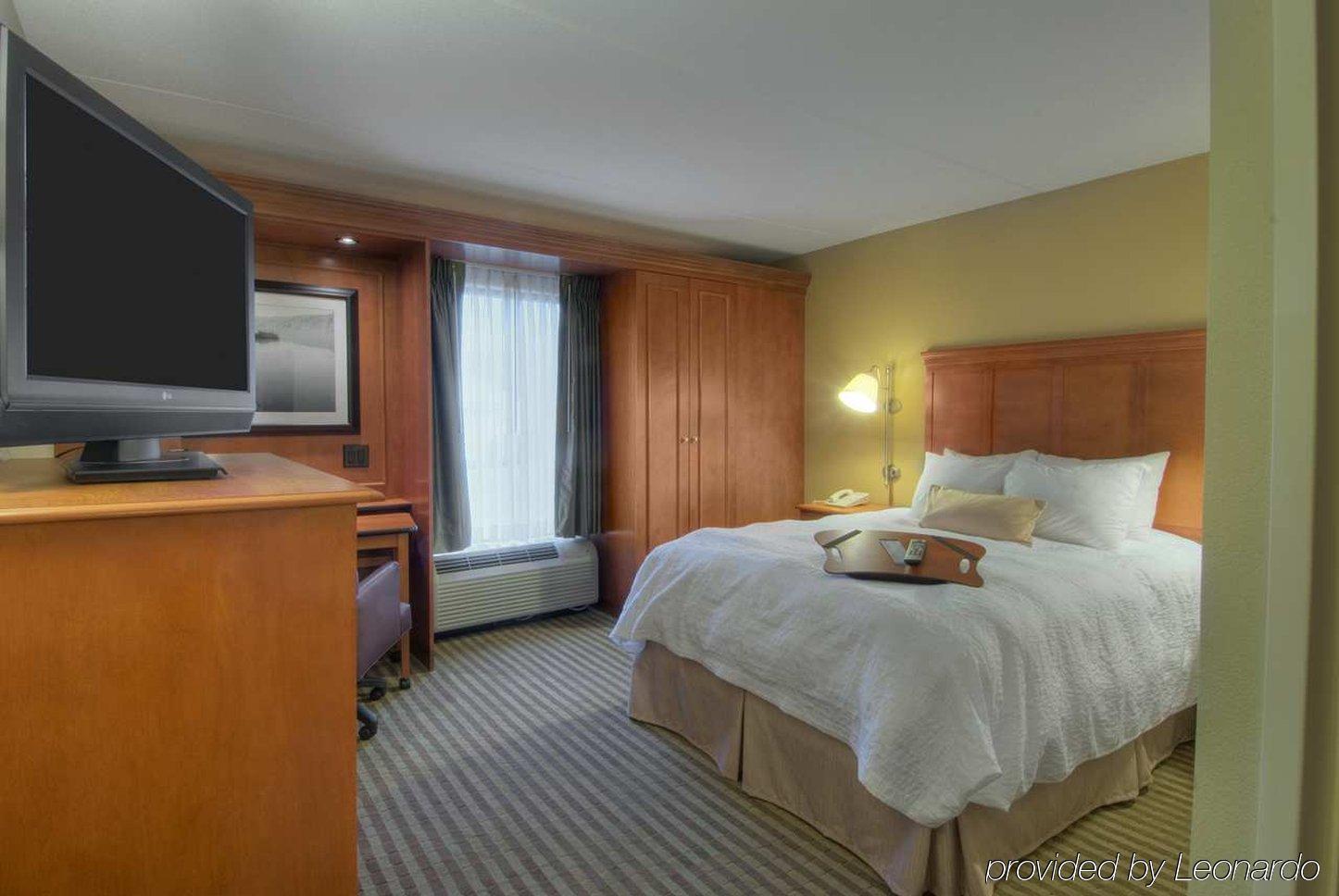 Hampton Inn Wheeling Pokoj fotografie